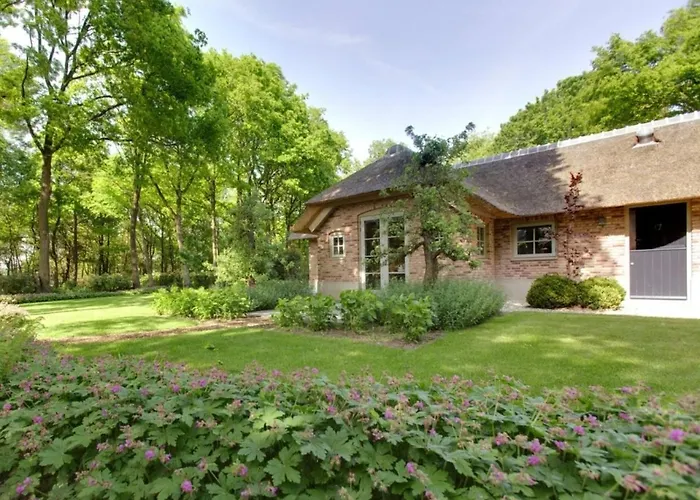 Βίλα Vlindervallei 8p